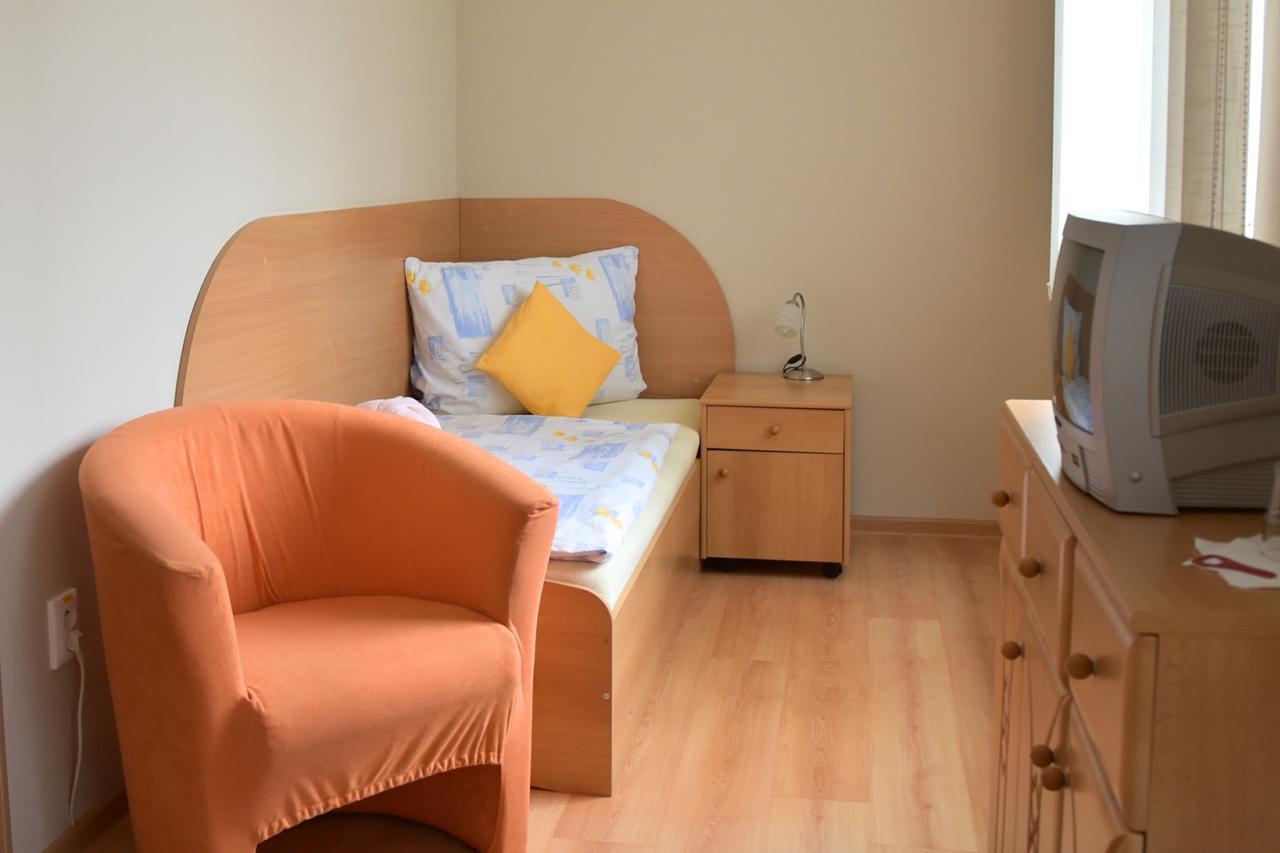 Hotel Banik Handlová Zewnętrze zdjęcie