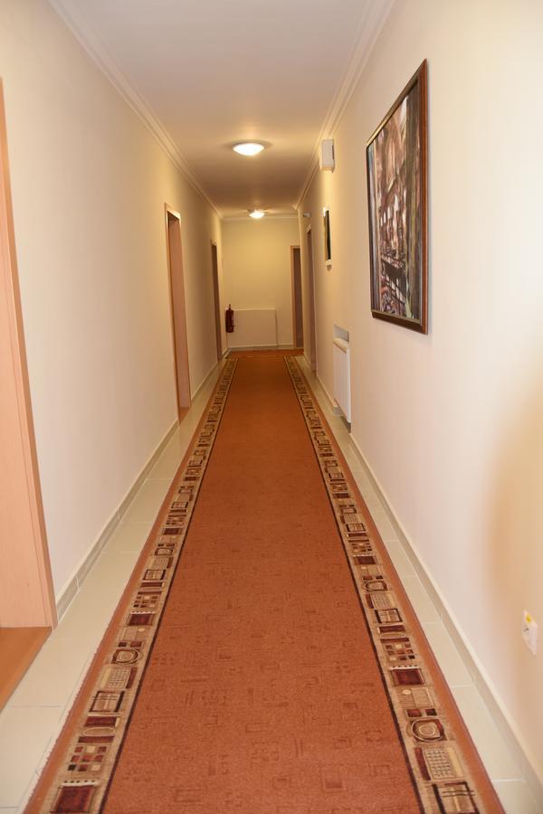 Hotel Banik Handlová Zewnętrze zdjęcie