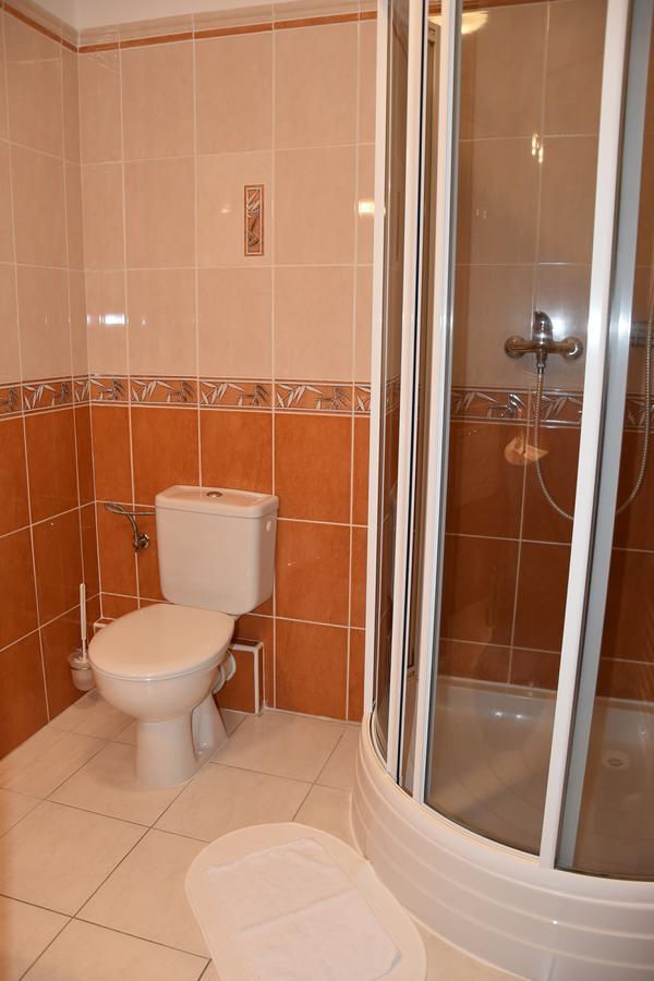 Hotel Banik Handlová Zewnętrze zdjęcie