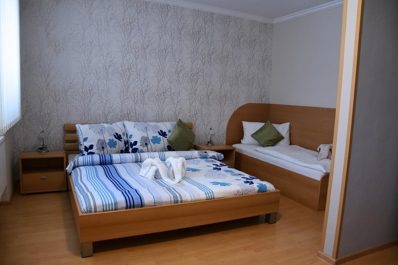 Hotel Banik Handlová Zewnętrze zdjęcie